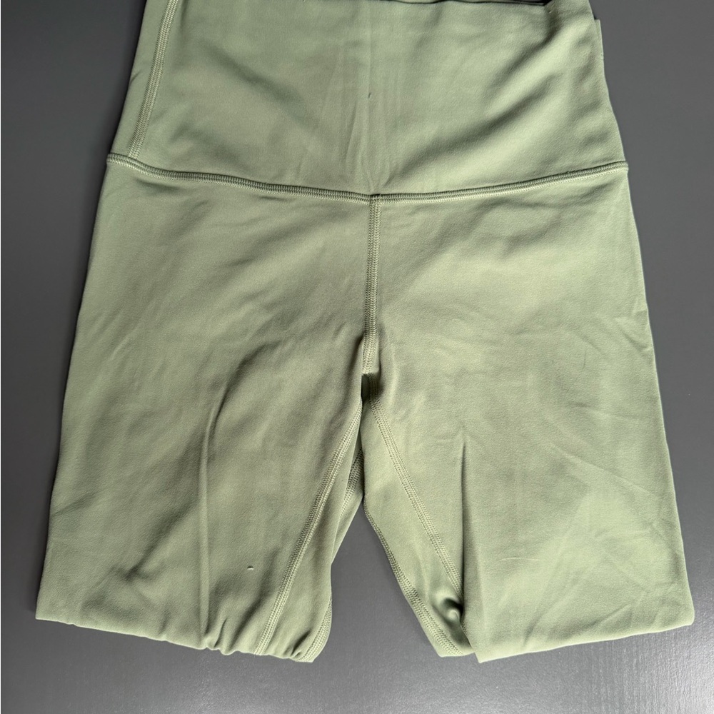 Lululemon green align leggings - Picture 2 of 2